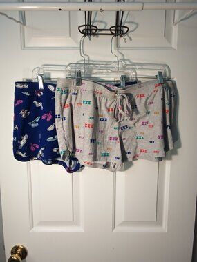 SO Womens Pajama Shorts Set in Heather Gray & Navy